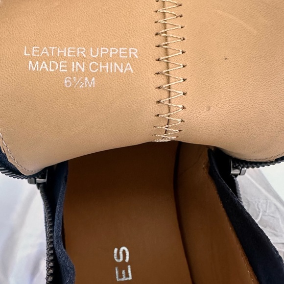 J/Slides Wyona WP Navy Suede Hidden Wedge Sneaker Waterproof 6 1/2M NIB - Picture 8 of 11